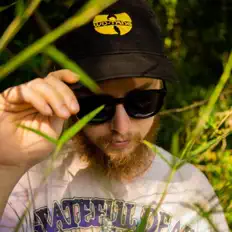 Bappu.を聴いたり、ミュージックビデオを鑑賞したり、経歴やツアー日程などを確認したりしましょう！