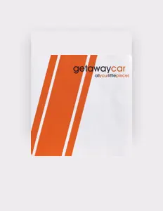 聆聽 Getaway Car、觀看音樂影片、閱讀小傳、查看巡演日期等！