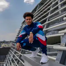 收听 Maxomatic、观看音乐视频、阅读小传、查看巡演日期等 ！