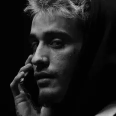 收听 Joey Marini、观看音乐视频、阅读小传、查看巡演日期等 ！