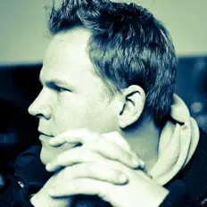 Seb Cryer: песни, клипы, биография, даты выступлений и многое другое.