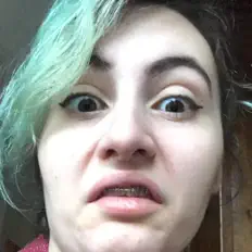 Escucha a Arya, mira videos musicales, lee su biografía, consulta las fechas de las gira y más.