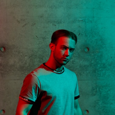 Listen to Anthony Dircson, watch music videos, read bio, see tour dates & more!