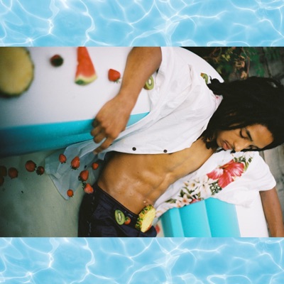 Water & Fruit - Single