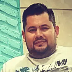 Escucha a David Fischer, mira videos musicales, lee su biografía, consulta las fechas de las gira y más.