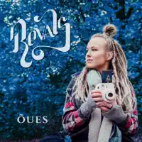 Õues — Revals