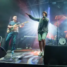 Ascolta The Mirror Keys, guarda video musicali, leggi la biografia, vedi le date del tour & altro!