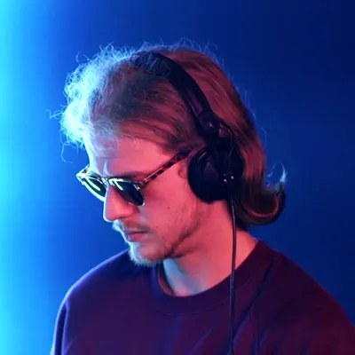 Listen to Ledé Markson, watch music videos, read bio, see tour dates & more!