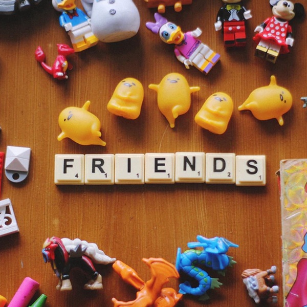 Hanging With Friends (feat. Rossco Soletrain)