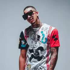 聆聽 Marvel Boy、觀看音樂影片、閱讀小傳、查看巡演日期等！