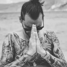 Listen to Navi the North, watch music videos, read bio, see tour dates & more!