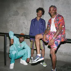 Ascolta The Lvrds, guarda video musicali, leggi la biografia, vedi le date del tour & altro!