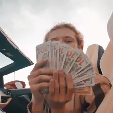 聆聽 Lil Funk、觀看音樂影片、閱讀小傳、查看巡演日期等！