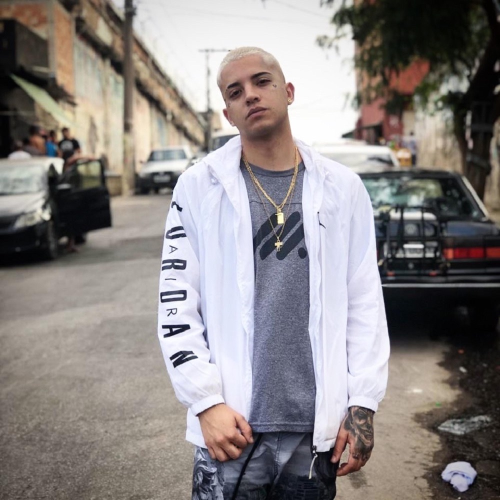 Обложка альбома «Sou de Todas (feat. Mc Kaio, Mc L Da Vinte, Mc Ak, Dj Ph Da Serra, Dj Lv Mdp & Dj Arthuzin) - Single» — Dj Tg Da Inestan