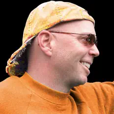 Ascolta Quord, guarda video musicali, leggi la biografia, vedi le date del tour & altro!