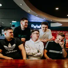 Écoutez MAURITIA, regardez des vidéoclips, lisez la biographie, consultez les dates de tournée et plus encore !