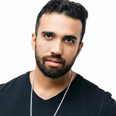 Ascolta VASIM SAVAN, guarda video musicali, leggi la biografia, vedi le date del tour & altro!