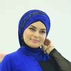 Fargana Qasimova सुनें, म्यूज़िक वीडियो देखें, बायो पढ़ें, दौरे की तारीखें और बहुत कुछ देखें!