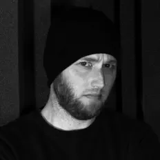 JS Tolar dinle, müzik videolarını izle, biyografisini oku, tur tarihlerini ve daha fazlasını gör!