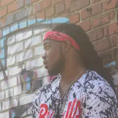 Escucha a Rose, mira vídeos musicales, lee la biografía, consulta fechas de giras y mucho más.