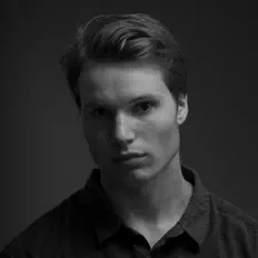 Alex Deans सुनें, म्यूज़िक वीडियो देखें, बायो पढ़ें, दौरे की तारीखें और बहुत कुछ देखें!