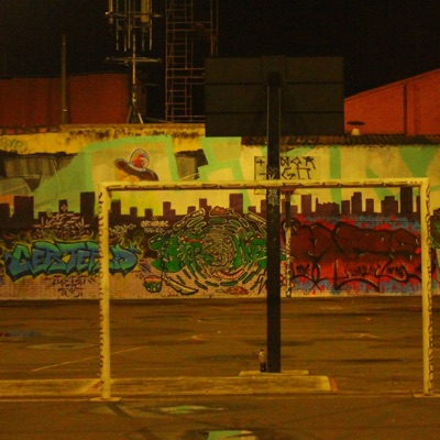 Discretos Instintos - Single