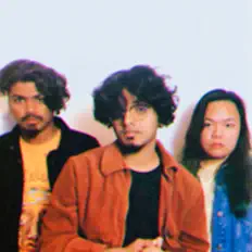 Posłuchaj wykonawcy Walk the Waves, obejrzyj teledyski, przeczytaj biografię, zobacz daty tras koncertowych i nie tylko!