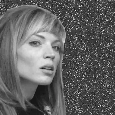 Ascolta Jules Larson, guarda video musicali, leggi la biografia, vedi le date del tour & altro!