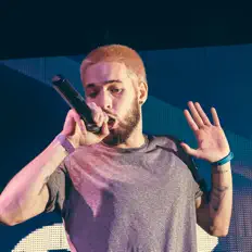 Ouve Classy's World, vê vídeos de música, lê a biografia, vê as datas da digressão e muito mais!