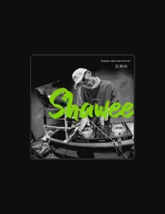 聆聽 Shawee、觀看音樂影片、閱讀小傳、查看巡演日期等！
