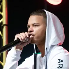 Dylanを聴いたり、ミュージックビデオを鑑賞したり、経歴やツアー日程などを確認したりしましょう！