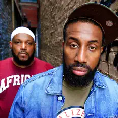 Grxwn Fxlks을(를) 듣고, 뮤직 비디오를 보고, 약력을 읽고, 투어 일정 등을 확인하세요!