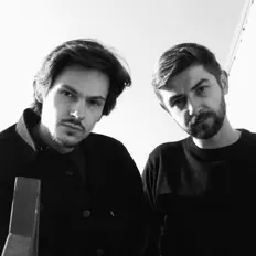 Ouve Twonotone, vê vídeos de música, lê a biografia, vê as datas da digressão e muito mais!