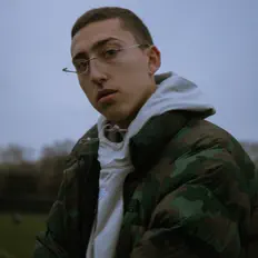 Ouça Dase, assista a videoclipes, leia a biografia, veja as datas das turnês e mais!