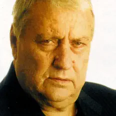 Hör dir Mario Merola an, schau dir Musikvideos an, lies die Biografie, finde Tourdaten und mehr!