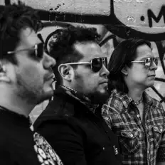 Ακούστε περιεχόμενο από Diesel Shot, παρακολουθήστε μουσικά βίντεο, διαβάστε το βιογραφικό, δείτε ημερομηνίες περιοδείας, και πολλά ακόμη!