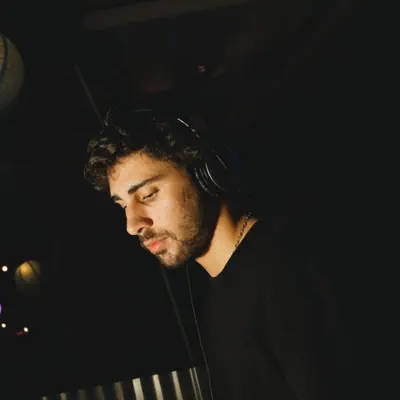 Listen to Nacho Pascual, watch music videos, read bio, see tour dates & more!