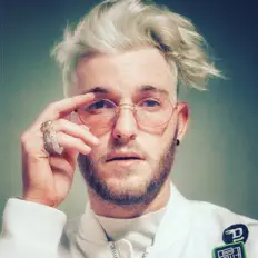 Listen to Kyle Deutsch, watch music videos, read bio, see tour dates & more!