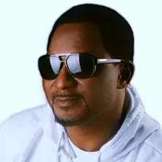 Twinchild Edozieを聴いたり、ミュージックビデオを鑑賞したり、経歴やツアー日程などを確認したりしましょう！