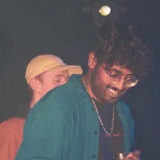 Poslechněte si interpreta Kai Kaspar, sledujte hudební videa, přečtěte si životopis, podívejte se na data turné a další informace.