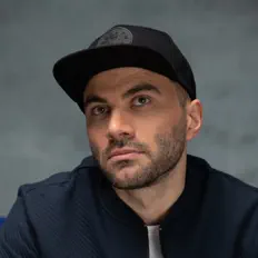 Skif Bazzaty을(를) 듣고, 뮤직 비디오를 보고, 약력을 읽고, 투어 일정 등을 확인하세요!