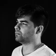 Escucha a Davisz, mira vídeos musicales, lee la biografía, consulta fechas de giras y mucho más.