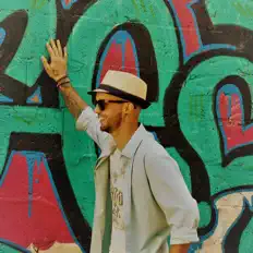 Ascolta Pete O'Deep, guarda video musicali, leggi la biografia, vedi le date del tour & altro!