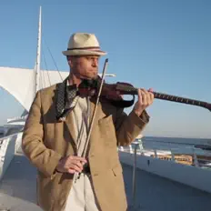 收听 Paul Kuhn and Huxley's Garage、观看音乐视频、阅读小传、查看巡演日期等 ！