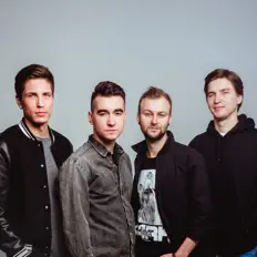 Poslechněte si interpreta Теория Всего, sledujte hudební videa, přečtěte si životopis, podívejte se na data turné a další informace.