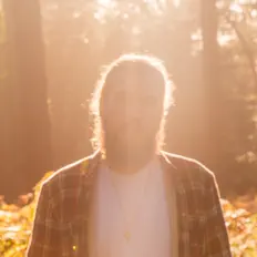 Dengarkan Philip Whitehead, tonton video musik, baca bio, lihat tanggal tur & lainnya!