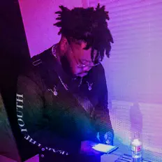 Hör dir Fatalsorbet an, schau dir Musikvideos an, lies die Biografie, finde Tourdaten und mehr!