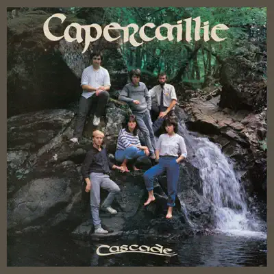 Ouça Cascade de Capercaillie.
