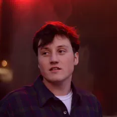 Escucha a Kevin Reed, mira vídeos musicales, lee la biografía, consulta fechas de giras y mucho más.