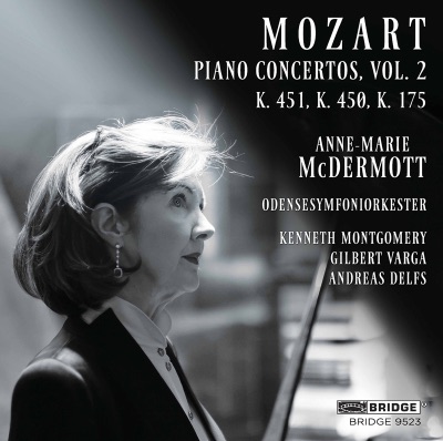 Mozart: Piano Concertos, Vol. 2